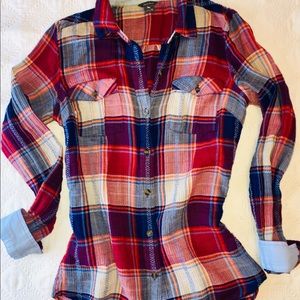 Eddie Bauer Long Sleeve Button Down